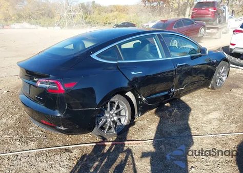 2019 Tesla Model 3 Long Range/Performance from USA, damaged, VIN 5YJ3E1EB4KF384528
